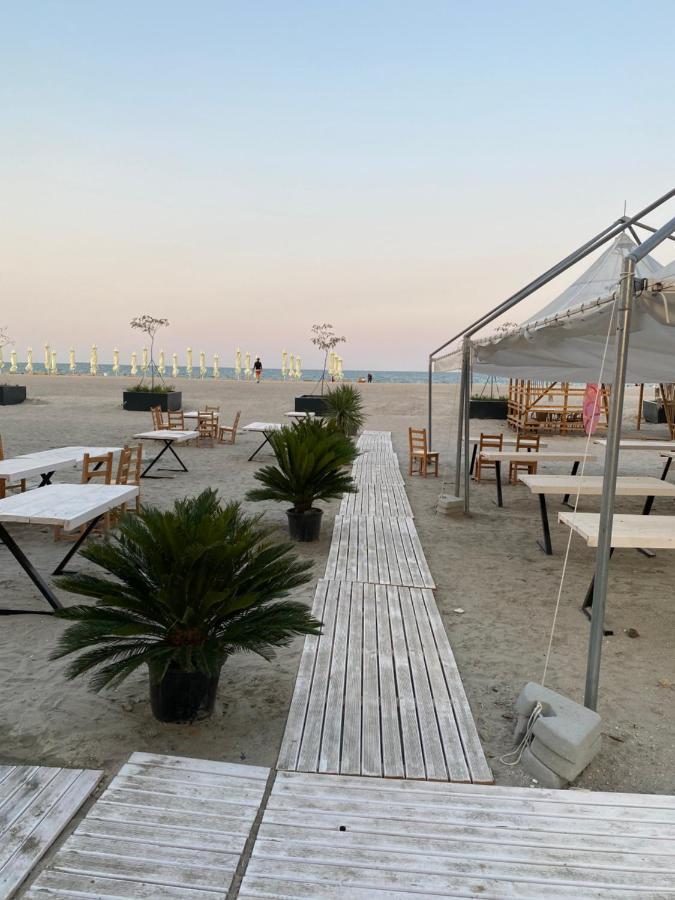 Perfect Studio Sea On Mamaia Exterior photo